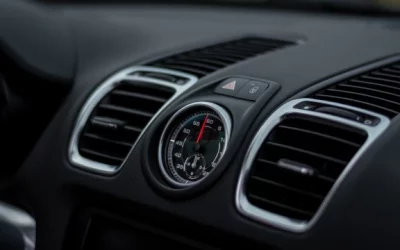 Decoding Your Car’s A/C: Recognizing Symptoms of a Malfunctioning Air Conditioning System
